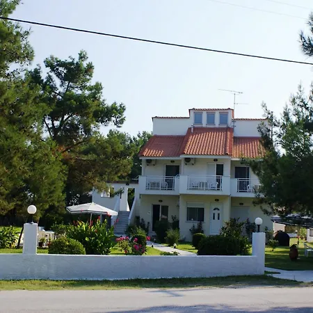 Apartament Iris Prínos